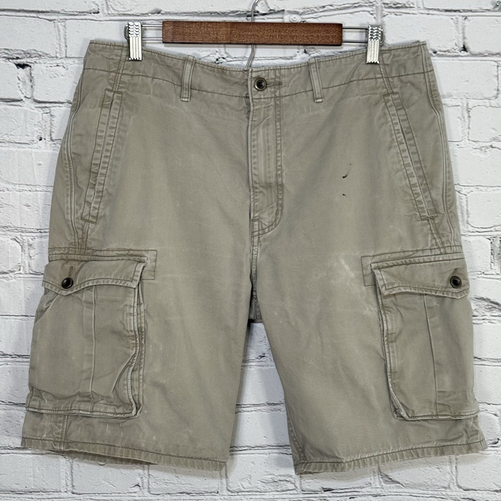 LEVI'S White Tab Cargo Short Mens 34 Beige Flap Pocket Distressed ID 12462 12463